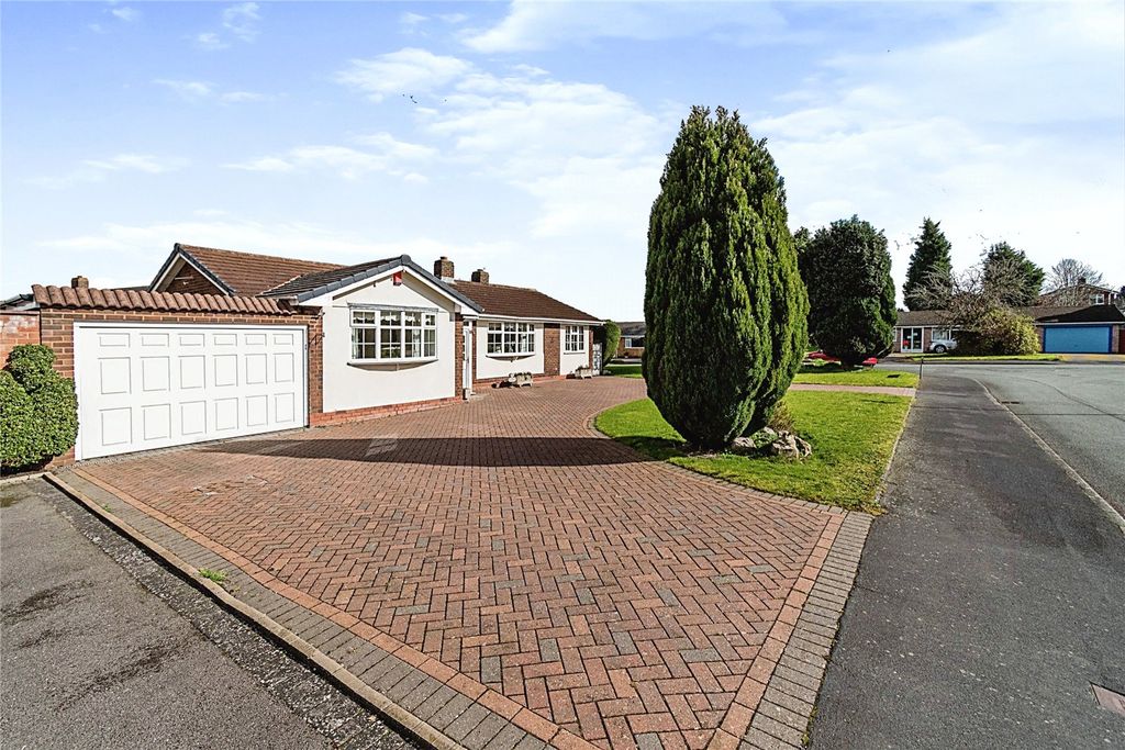 Property photo 2 of 17 Picture No. 02