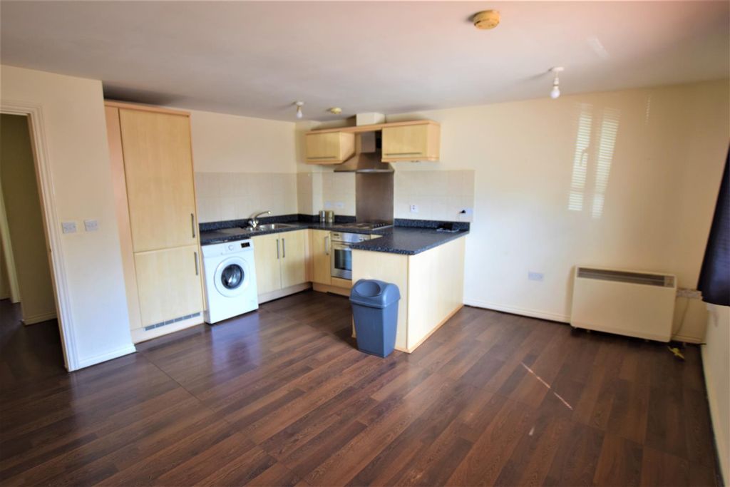 Property photo 2 of 7