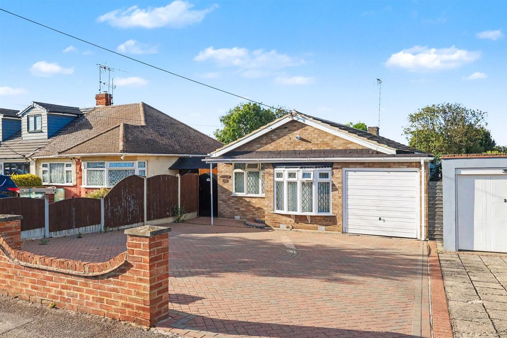 Property photo 1 of 16