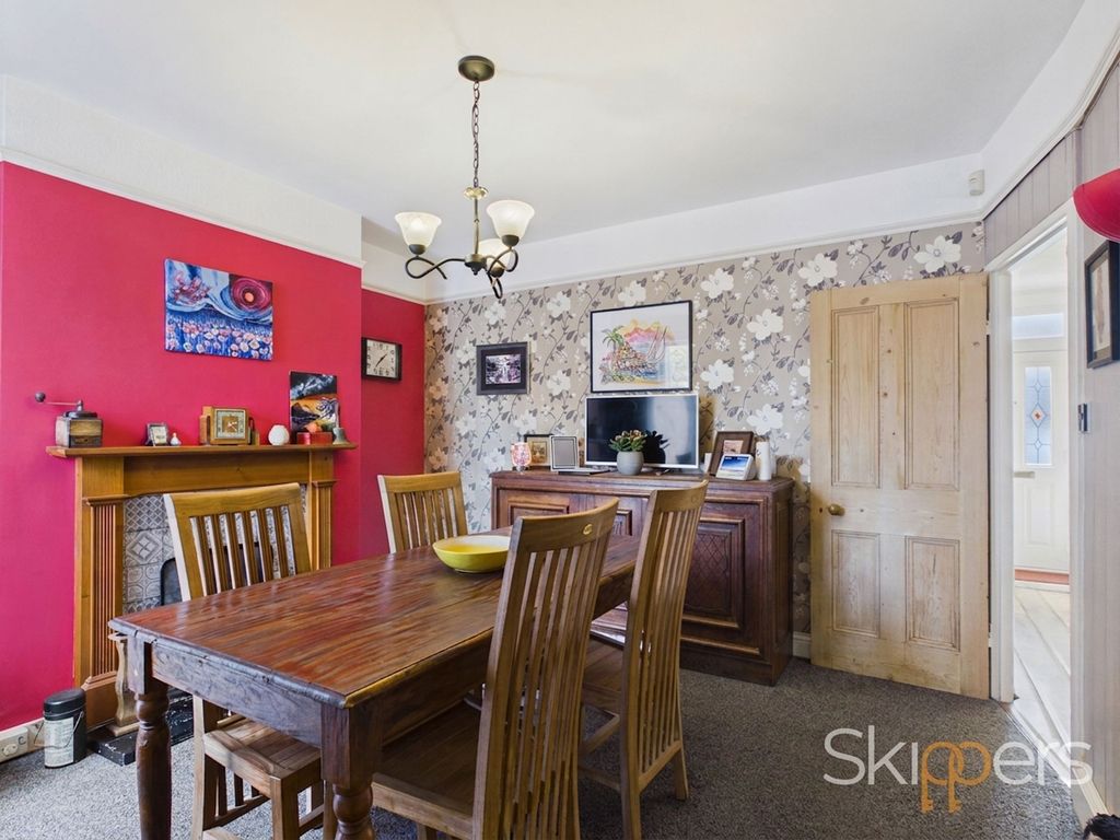 Property photo 3 of 13