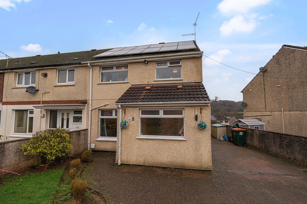 Property photo 1 of 26