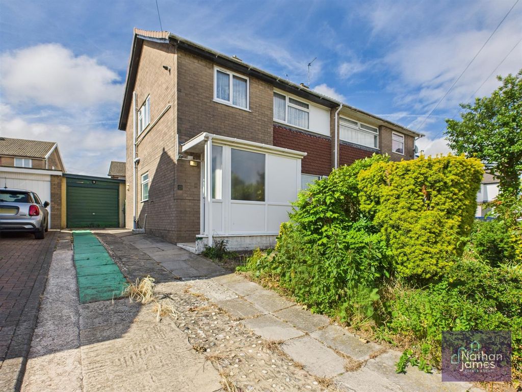 Property photo 1 of 14 Front