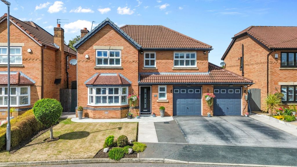 Property photo 1 of 54