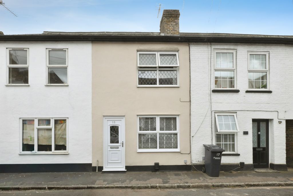 Property photo 1 of 17