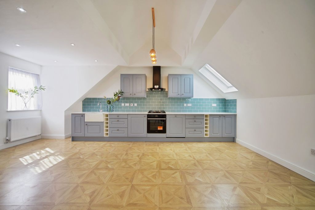 Property photo 3 of 15 Living Room