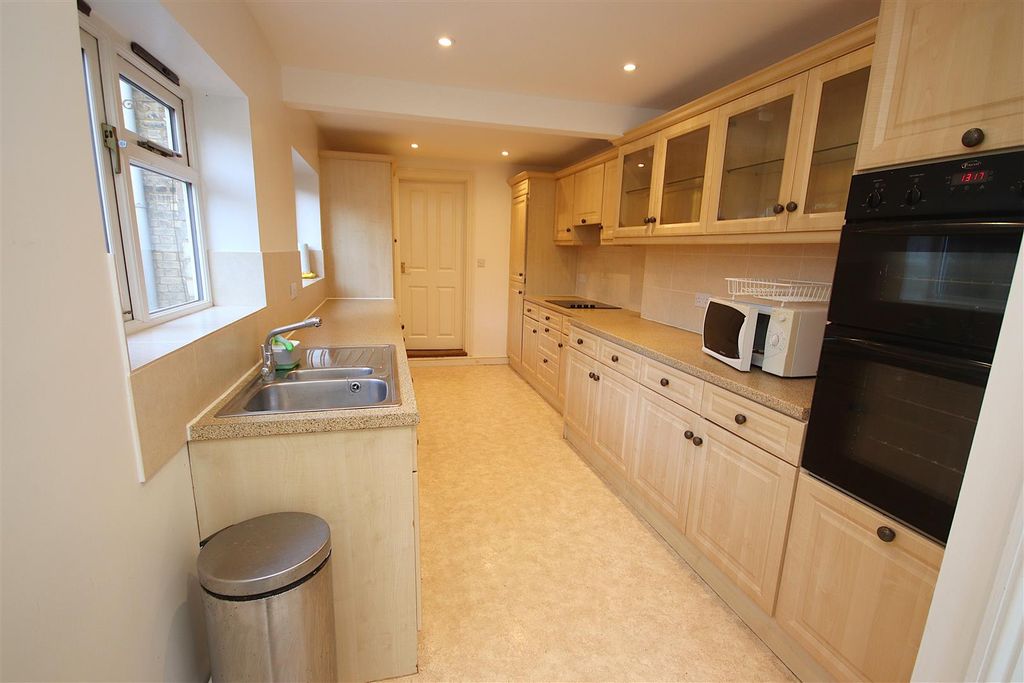 Property photo 3 of 12 Img_5028.Jpg