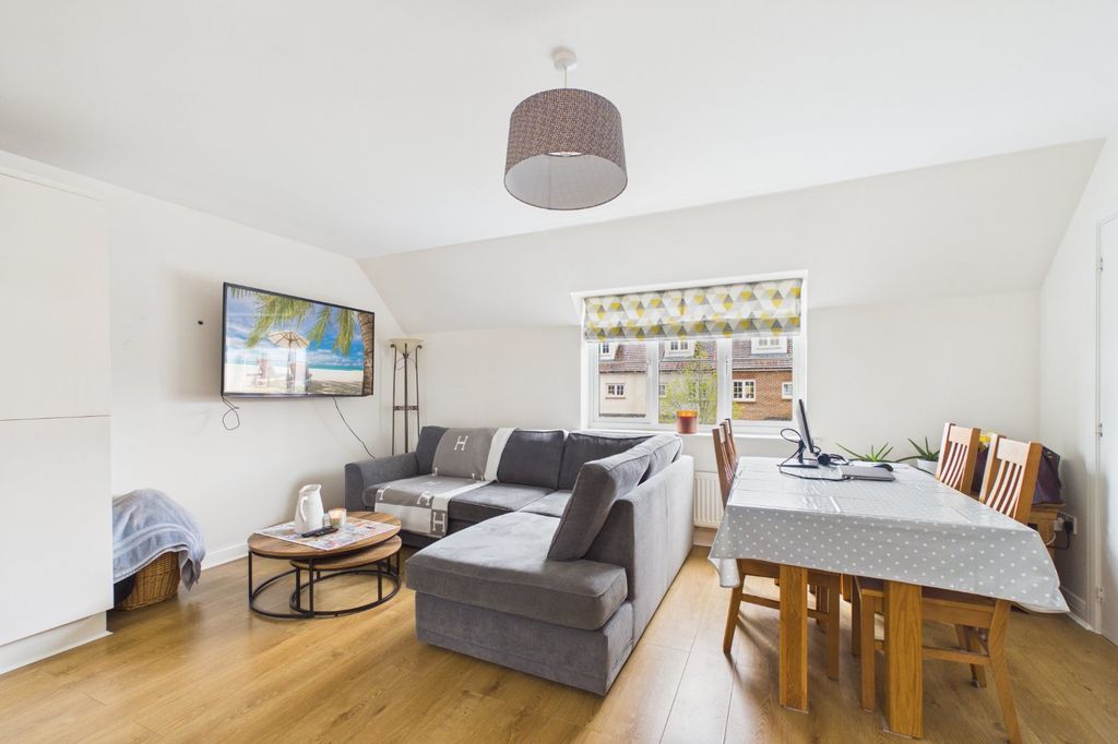 Property photo 2 of 7 Picture No. 06