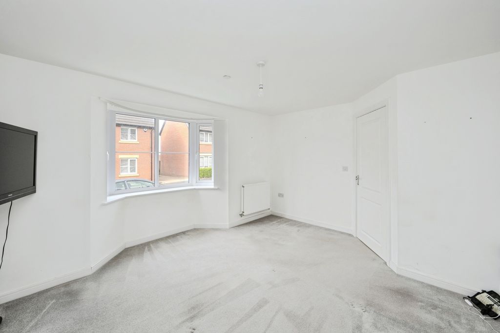Property photo 2 of 21 Pbox-Img.Jpg