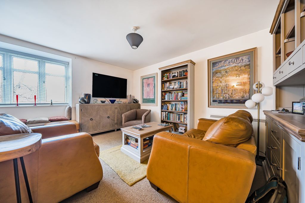 Property photo 2 of 11 1258494 (2)