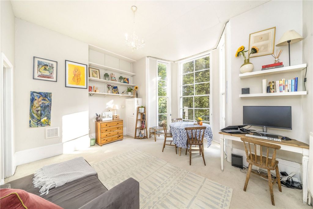 Property photo 3 of 9 Picture No. 58