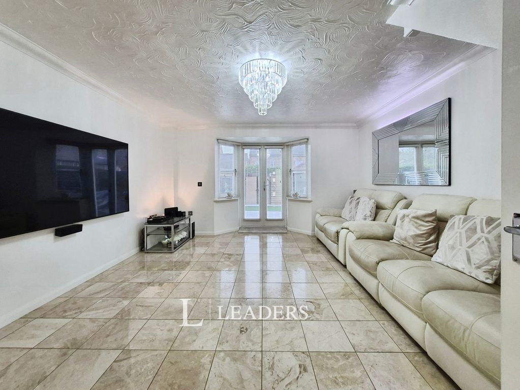 Property photo 2 of 13 Pbox-Img.Jpg