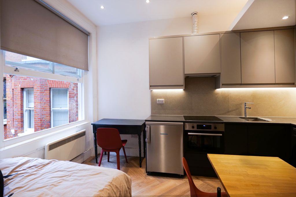 Property photo 2 of 4 Gallery