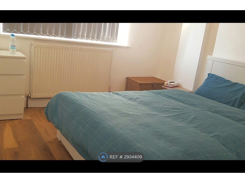 Property photo 2 of 3
