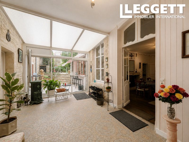 Property photo 2 of 10