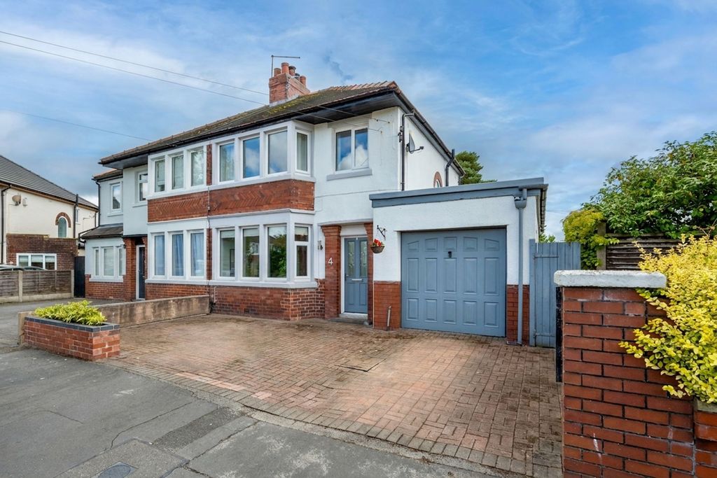 Property photo 1 of 48