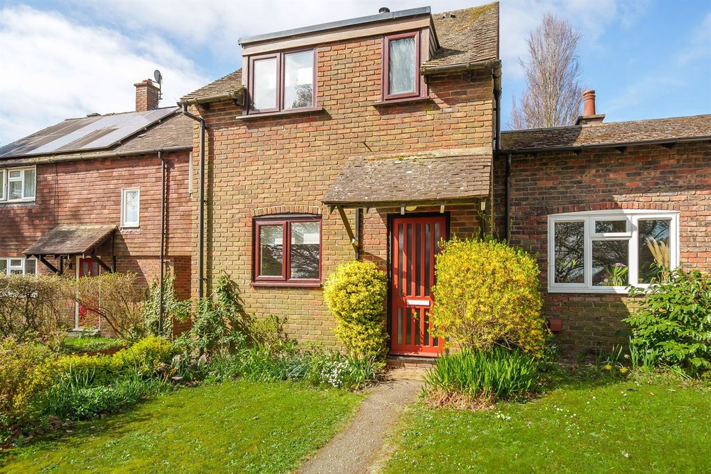 Property photo 1 of 9 (Main)