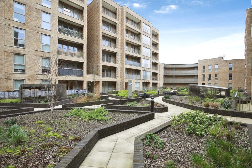 Property photo 3 of 12 Picture No. 13