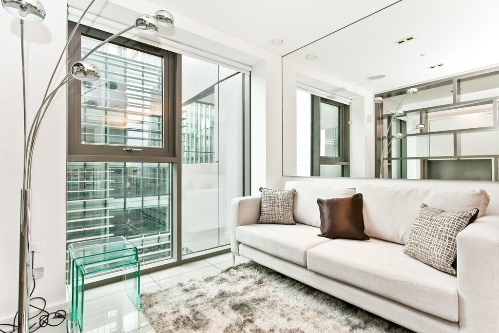 Property photo 1 of 11 Jll