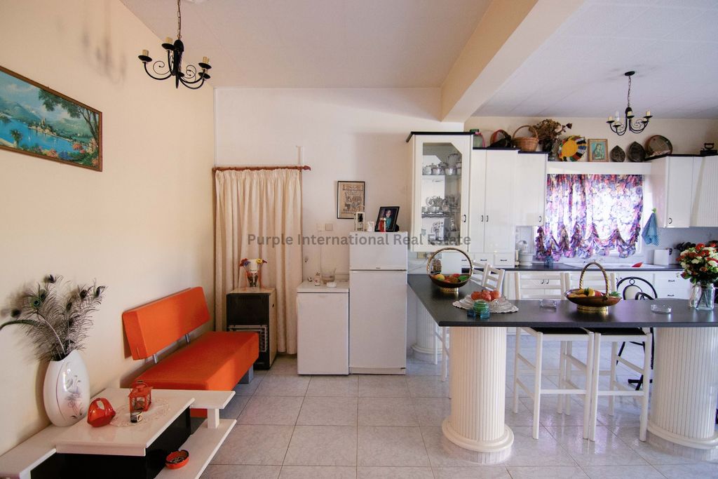 Property photo 3 of 55