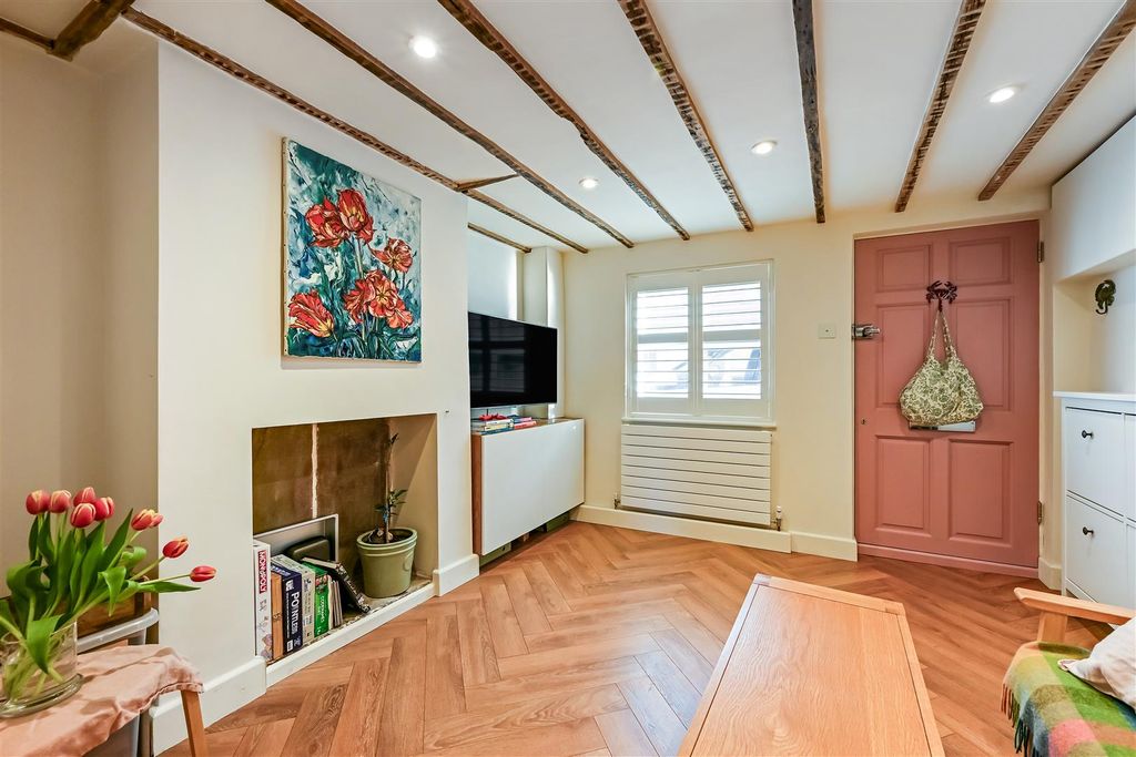 Property photo 3 of 13 Ph6_6324184 - Copy.Jpg