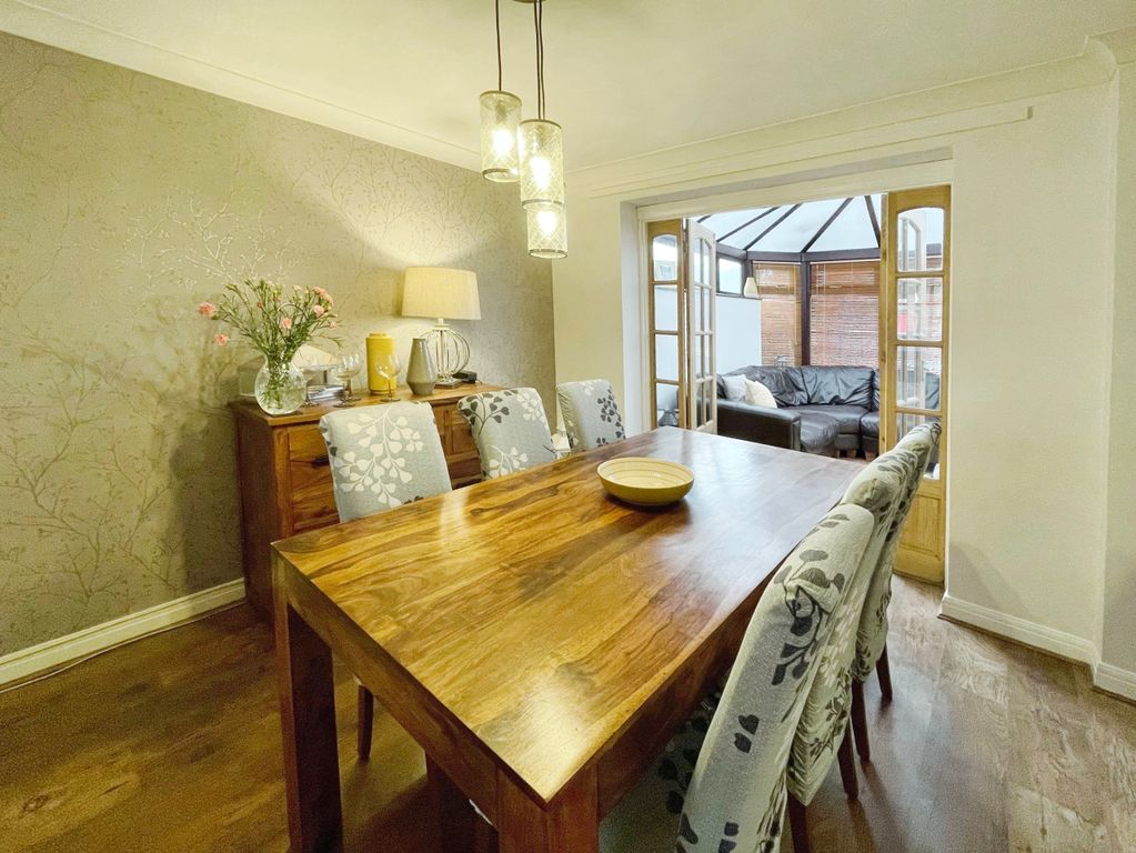 Property photo 3 of 24 Dining Room