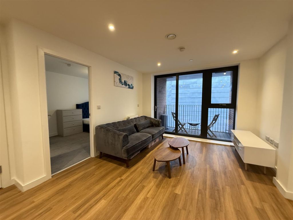 Property photo 3 of 15