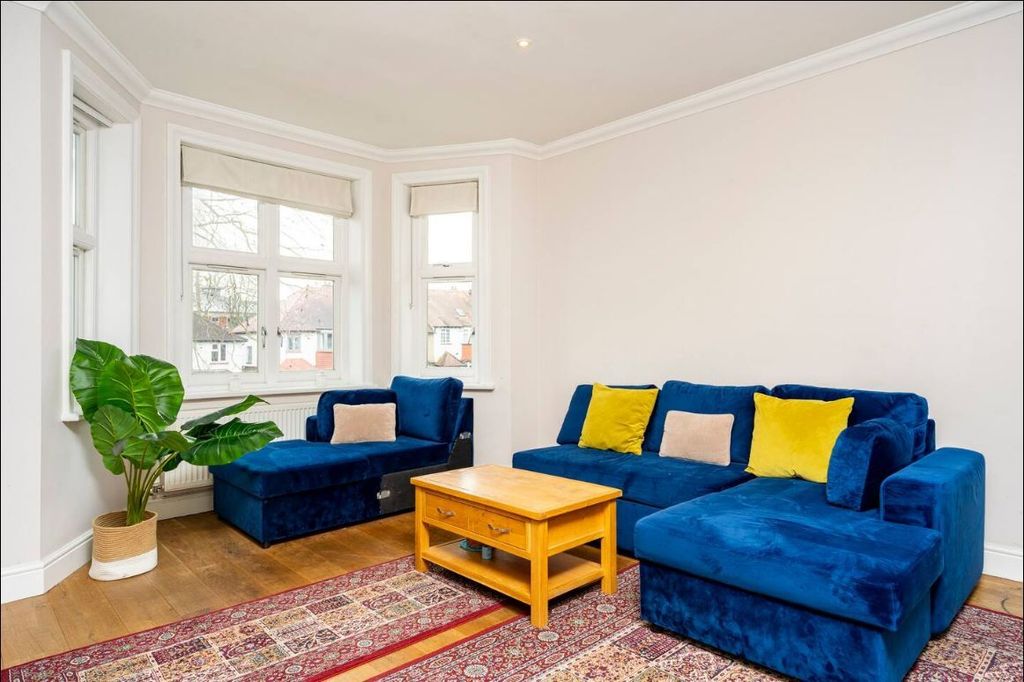 Property photo 2 of 21