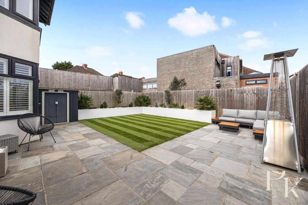 Property photo 2 of 36 Woodland Drive, Marsh House-035.Jpg