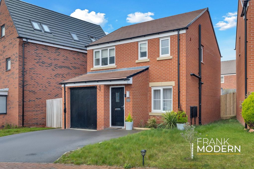 Property photo 1 of 37 Front