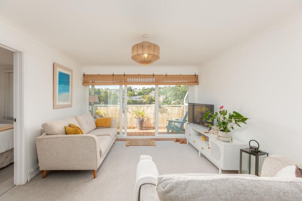 Property photo 2 of 43 Https://Login2.Vebraalto.Com/#Files-Tabcz0A7306.Jp