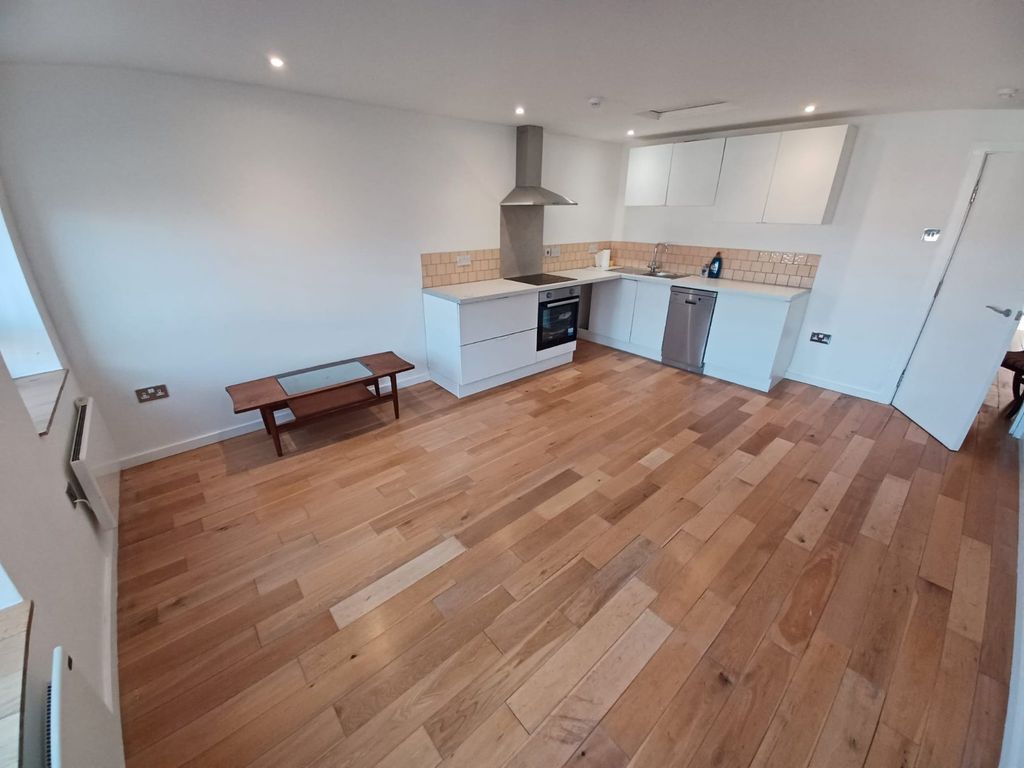 Property photo 1 of 10 Picture No. 09