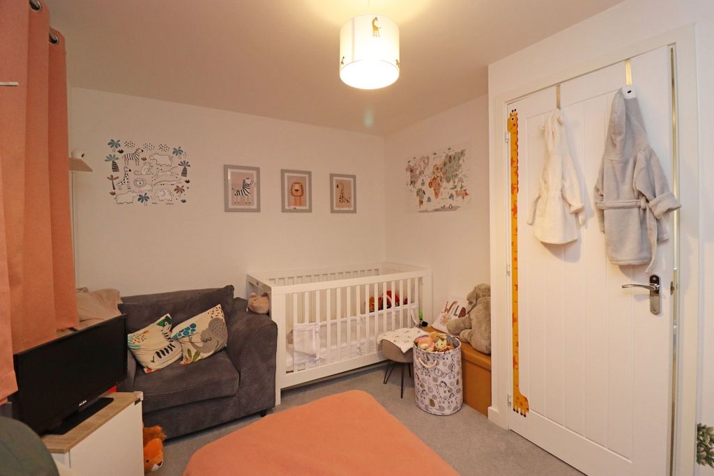 Additional image 11 of 3 bed terraced house for sale8 Orson Walk, Hadleigh IP7