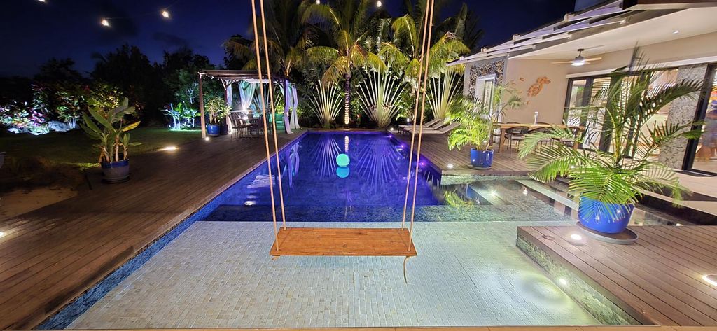 Property photo 3 of 34