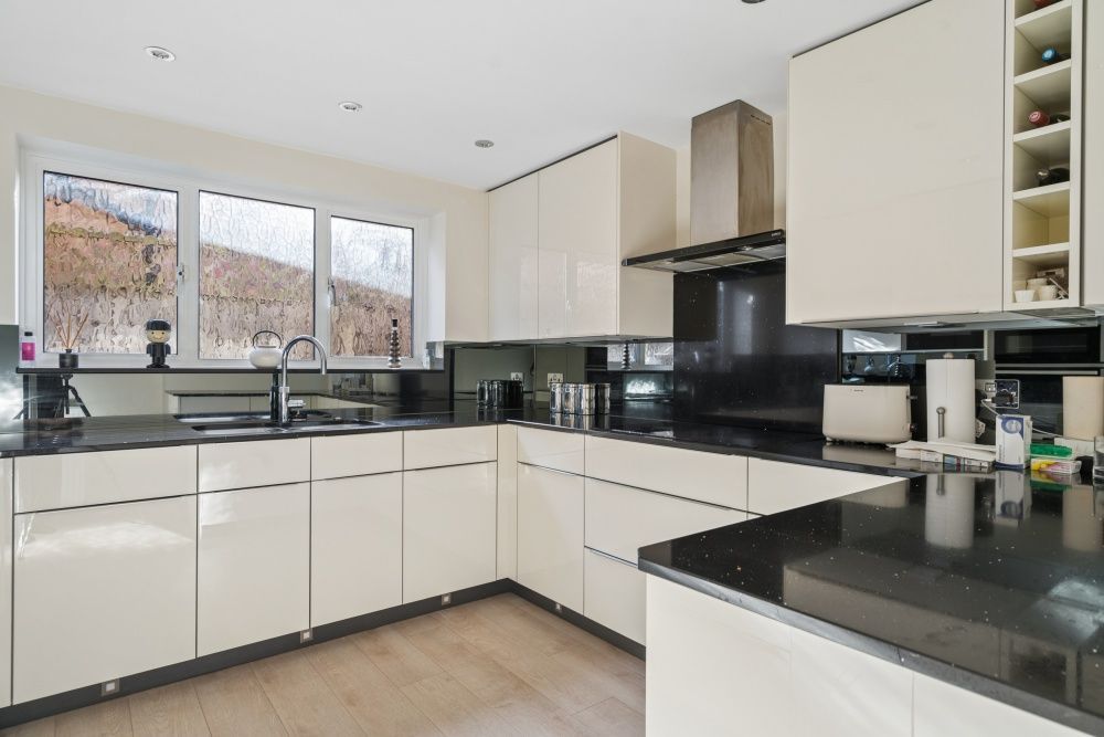 Additional image 9 of 4 bed detached house for saleBeechen Grove, Pinner Village HA5