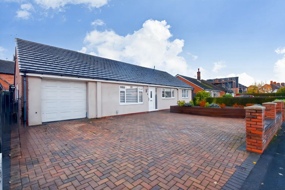 Property photo 2 of 27 Front Aspect 2