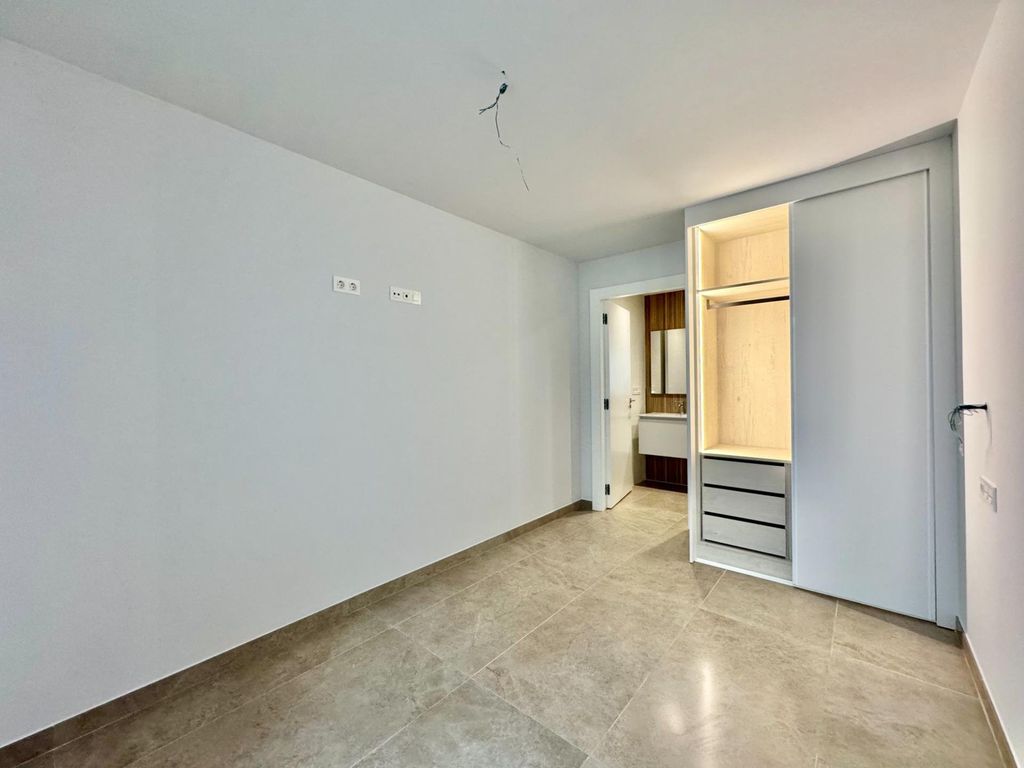 Property photo 3 of 31