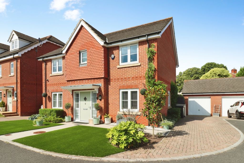 Property photo 1 of 21 Pbox-Img.Jpg