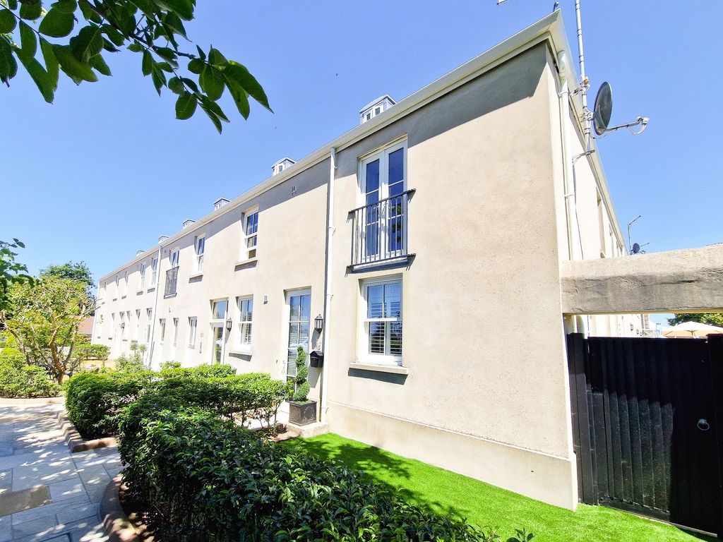 Additional image 22 of 2 bed flat for sale5 Highstead, St Saviour JE2