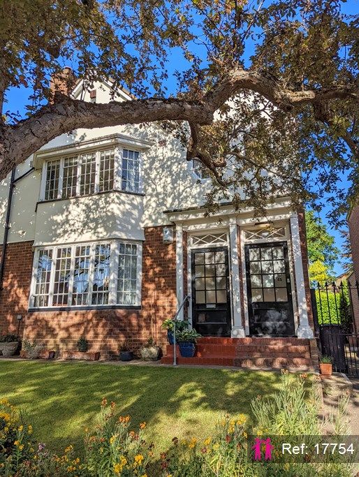 Property photo 2 of 26