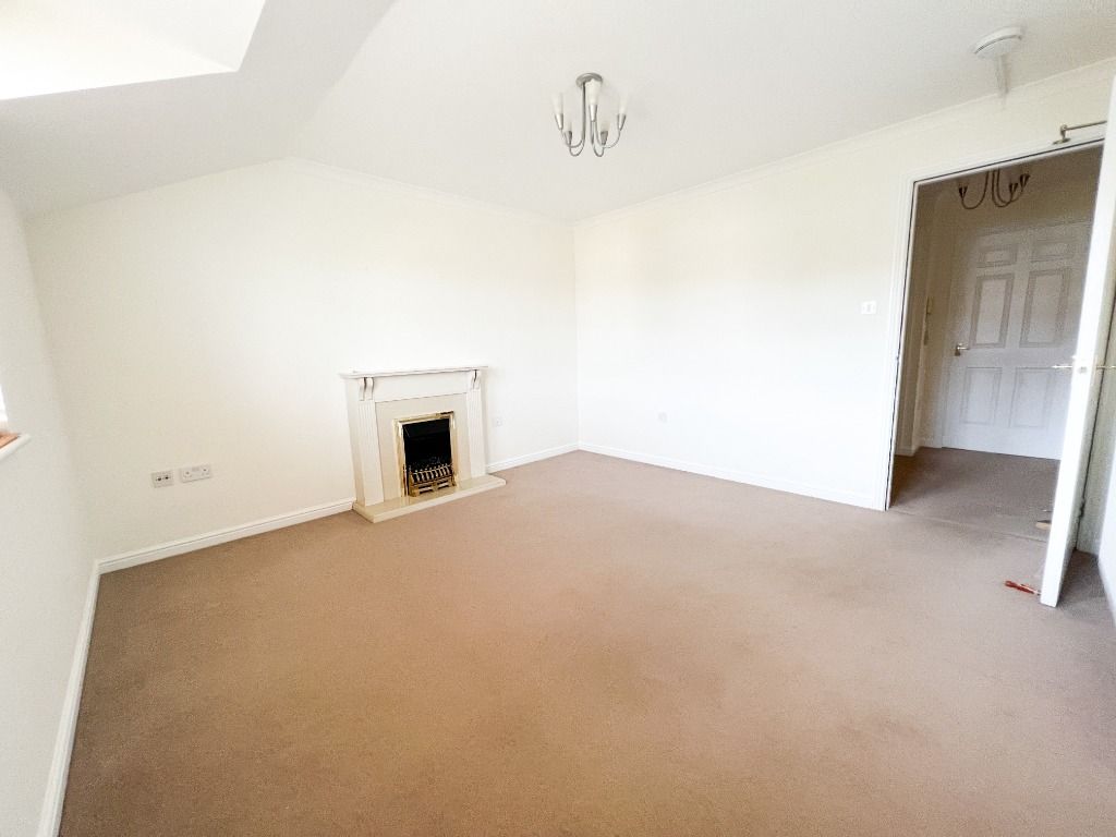 Property photo 3 of 11 Photo 3