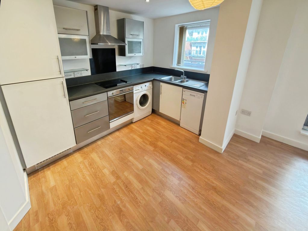 Property photo 3 of 8