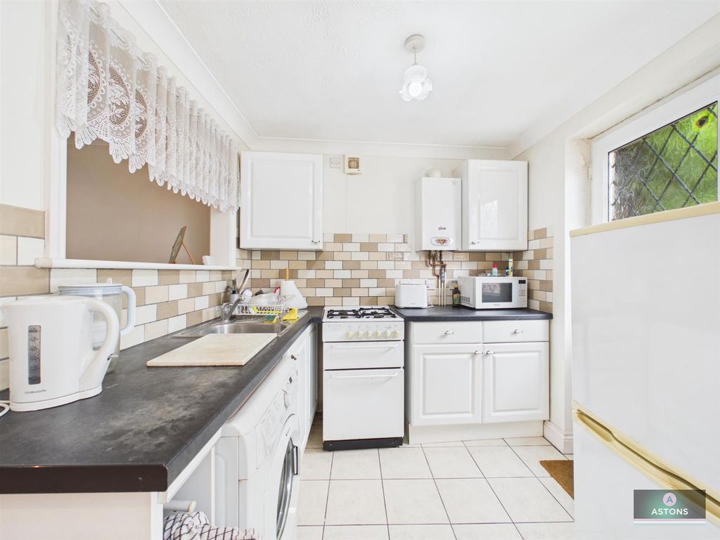 Property photo 2 of 7 Cam02067G0-Pr0400-Still004.Jpg