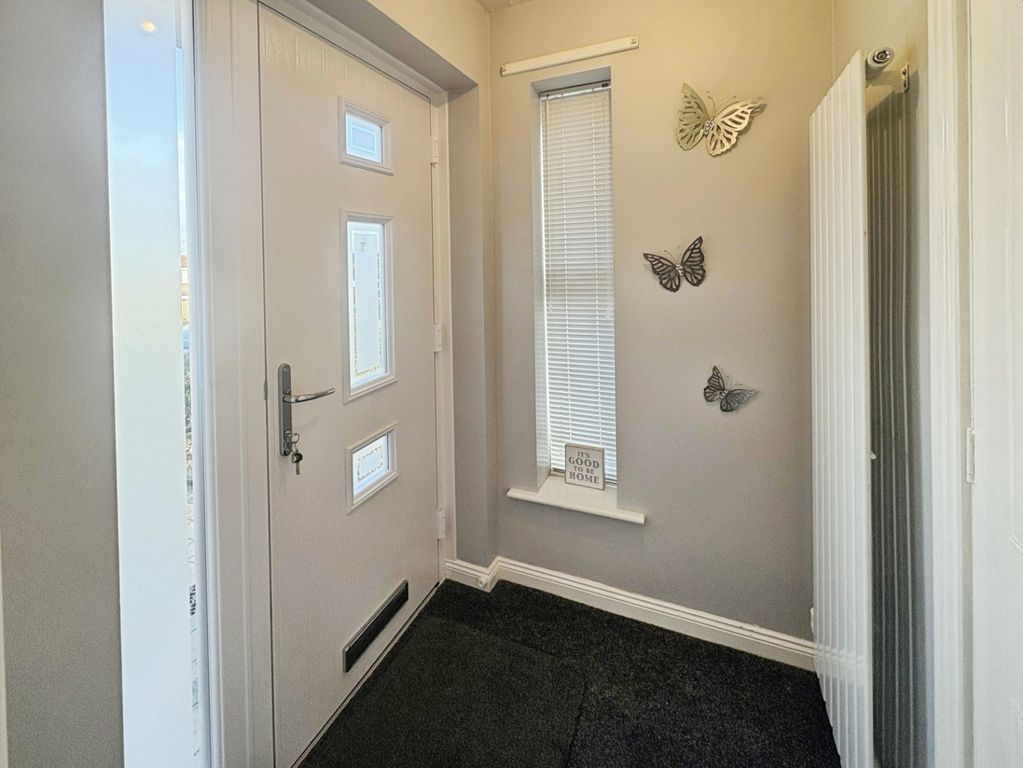 Property photo 3 of 23 Pbox-Img.Jpeg