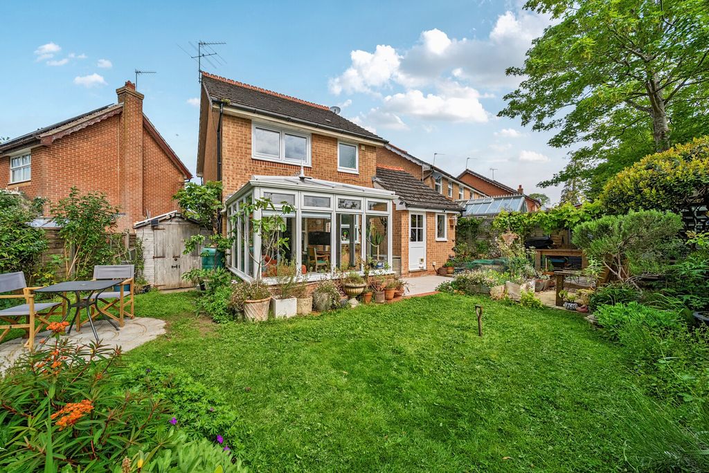 Property photo 2 of 18 1465457-9-6A0Ecf6...