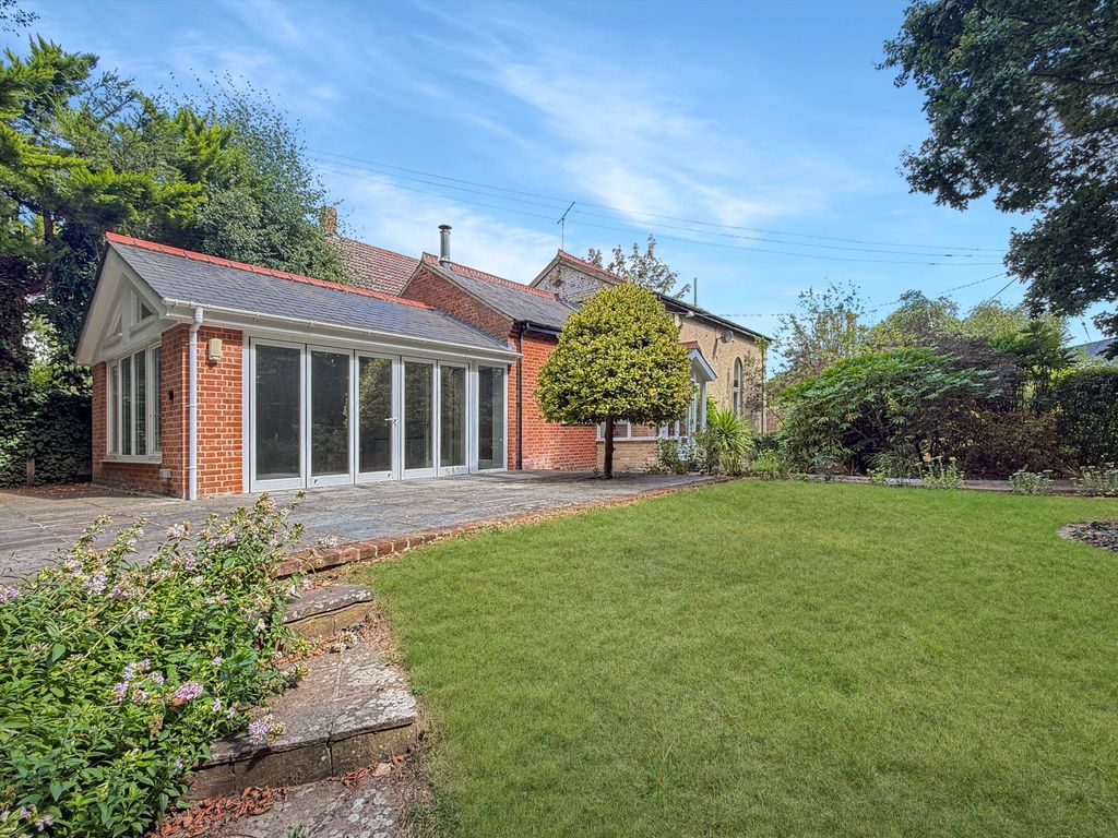 Property photo 1 of 26