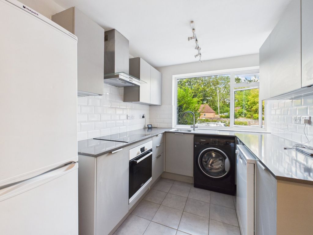 Property photo 2 of 11 Picture No. 29