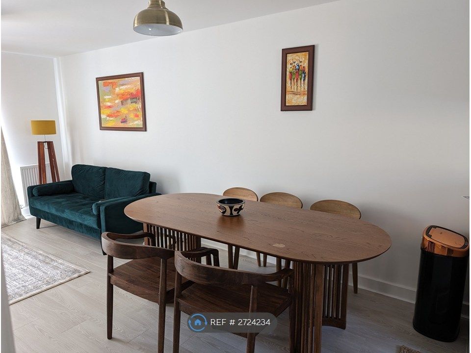 Property photo 1 of 7 Dinning Area