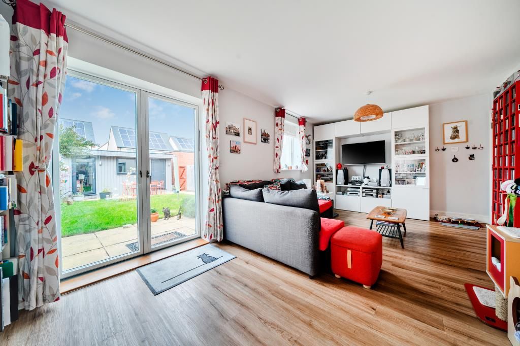 Property photo 3 of 17 Kitchen/Dining Area