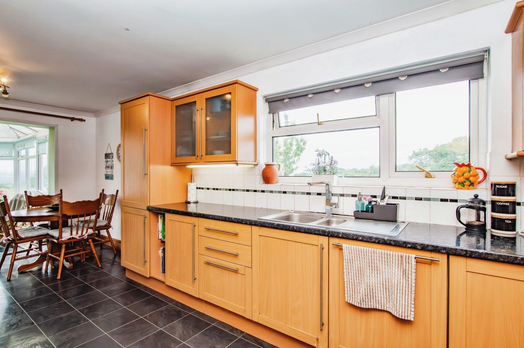 Property photo 2 of 17 Photography