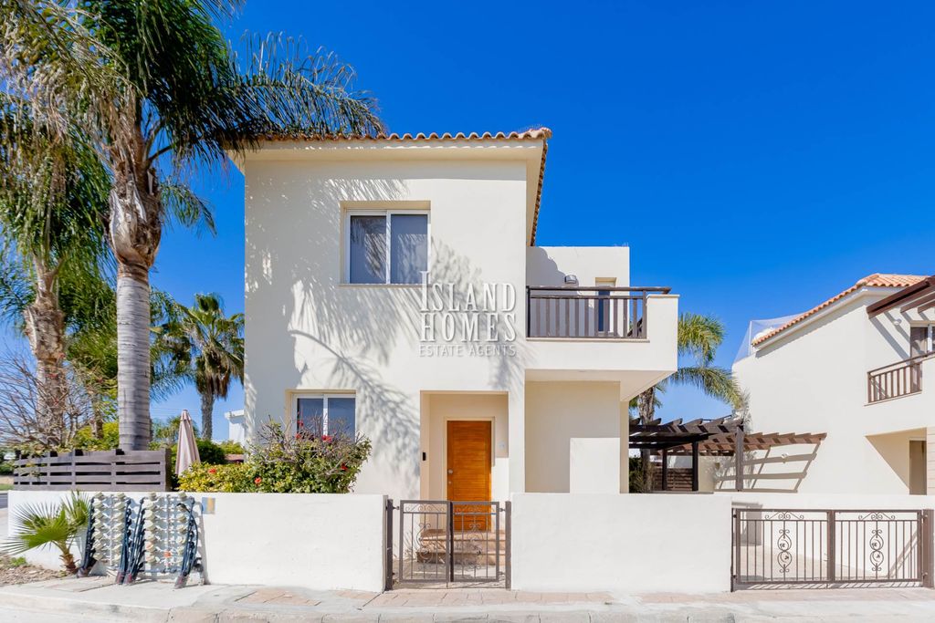 Property photo 1 of 31